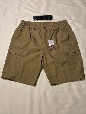 Free Kite Utility Cargo Shorts for Men in Khaki - Comfort Fit